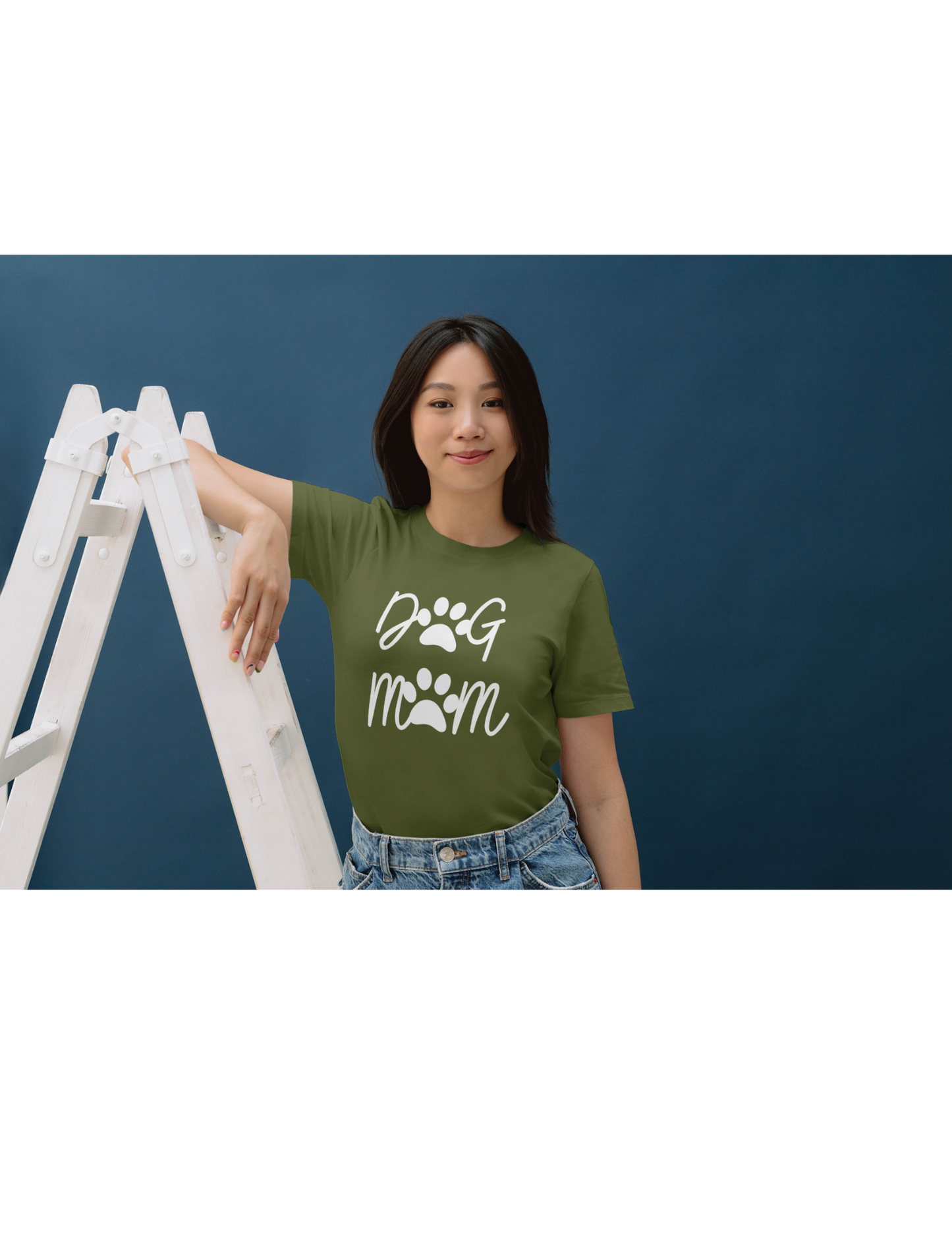 Dog Mom Short Sleeve Tee