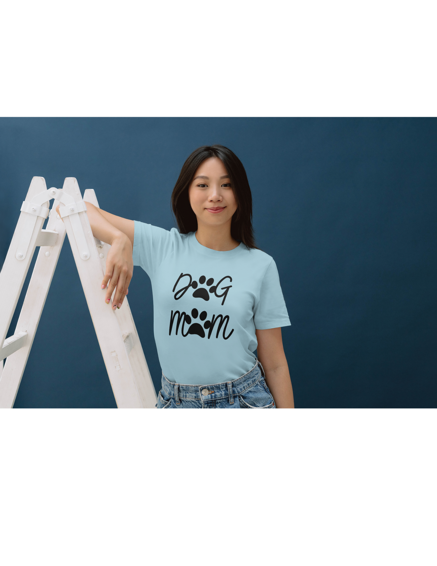 Dog Mom Short Sleeve Tee