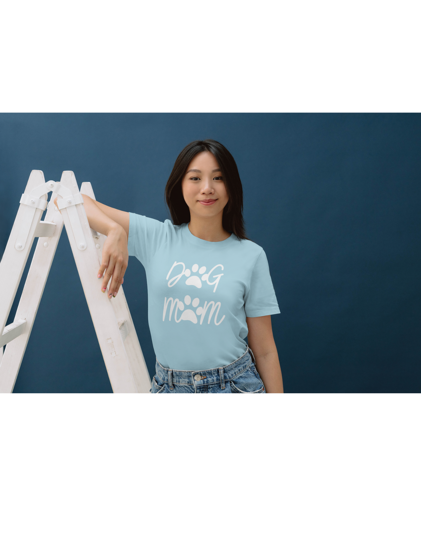 Dog Mom Short Sleeve Tee